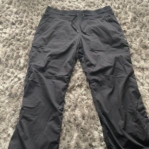 Women’s Lululemon pants